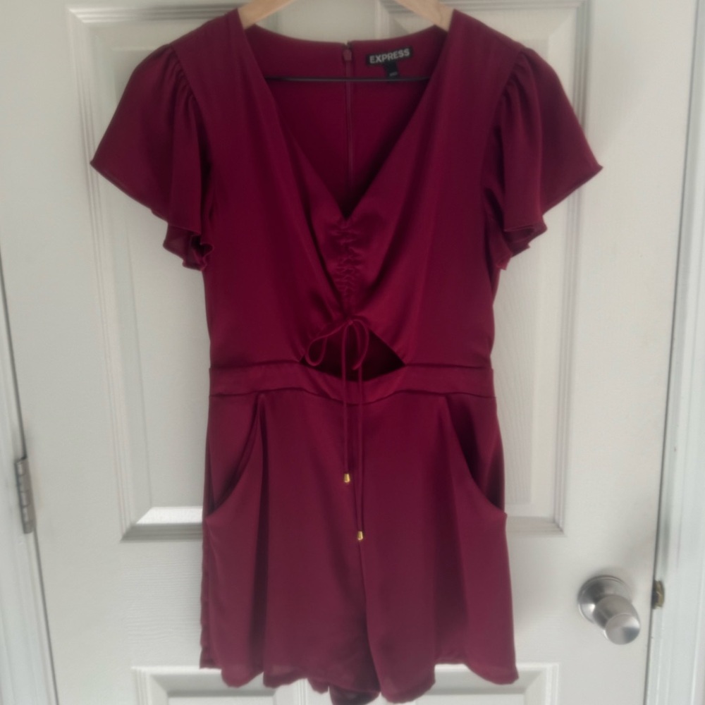 Express Cut Out short sleeve Romper Chiffon coquette sweet NWOT magenta bow